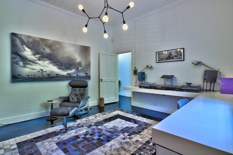 3 Bedroom Property for Sale in Gardens Western Cape